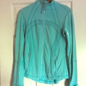 Lulu zip up